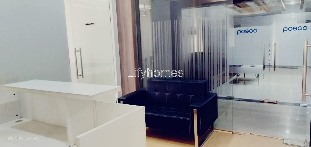 Commercial Office Space For Sale in DLF Galleria, DLF Phase 4, Gurgaon — photo 5