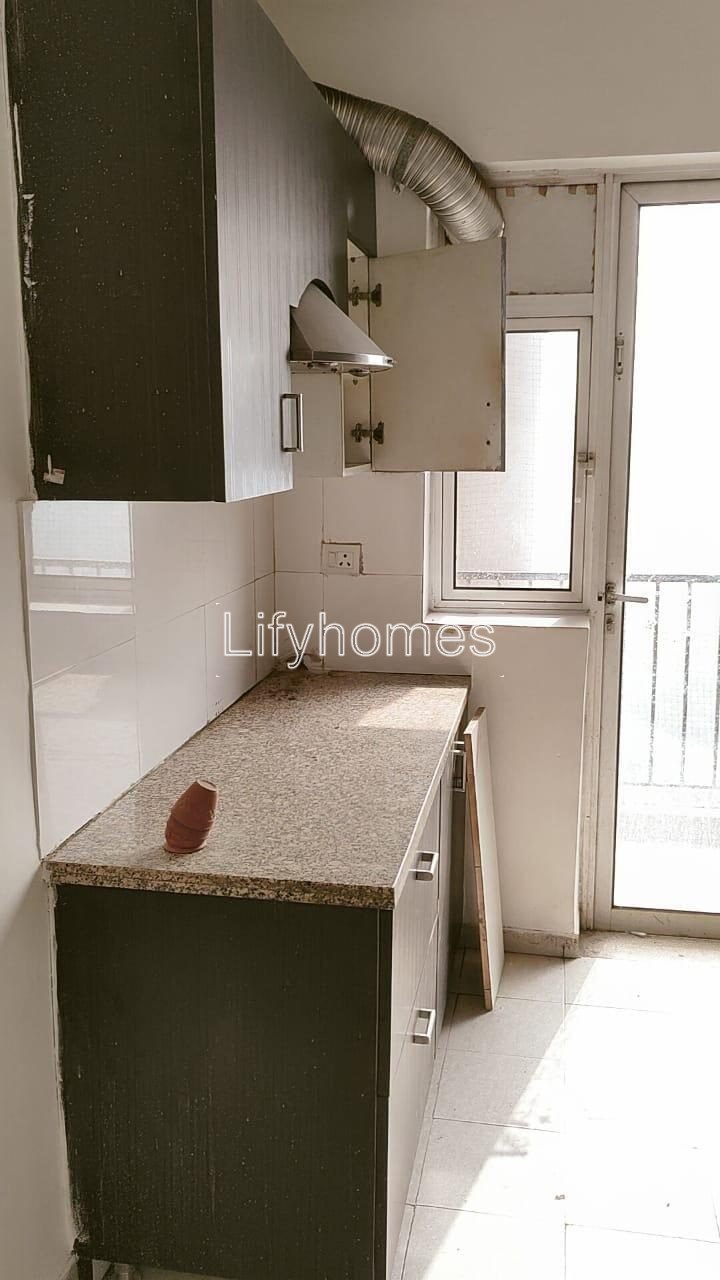 2 BHK Flat/Apartment For Sale in DLF New Town Heights 2, Sector 86, Gurgaon — photo 5