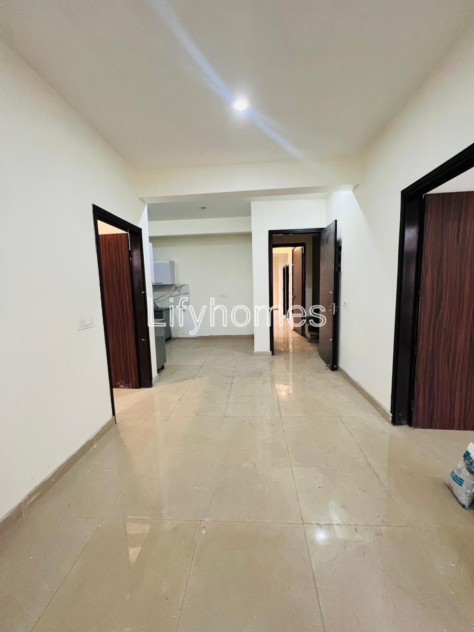 2 BHK Builder Floor For Rent in Sector 43, Golf Course Road, Gurgaon