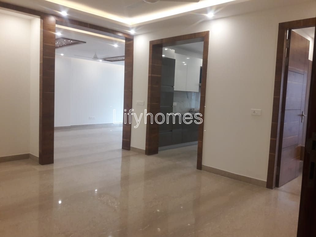 3 BHK Builder Floor For Sale in DLF Phase 2, Gurgaon — photo 5