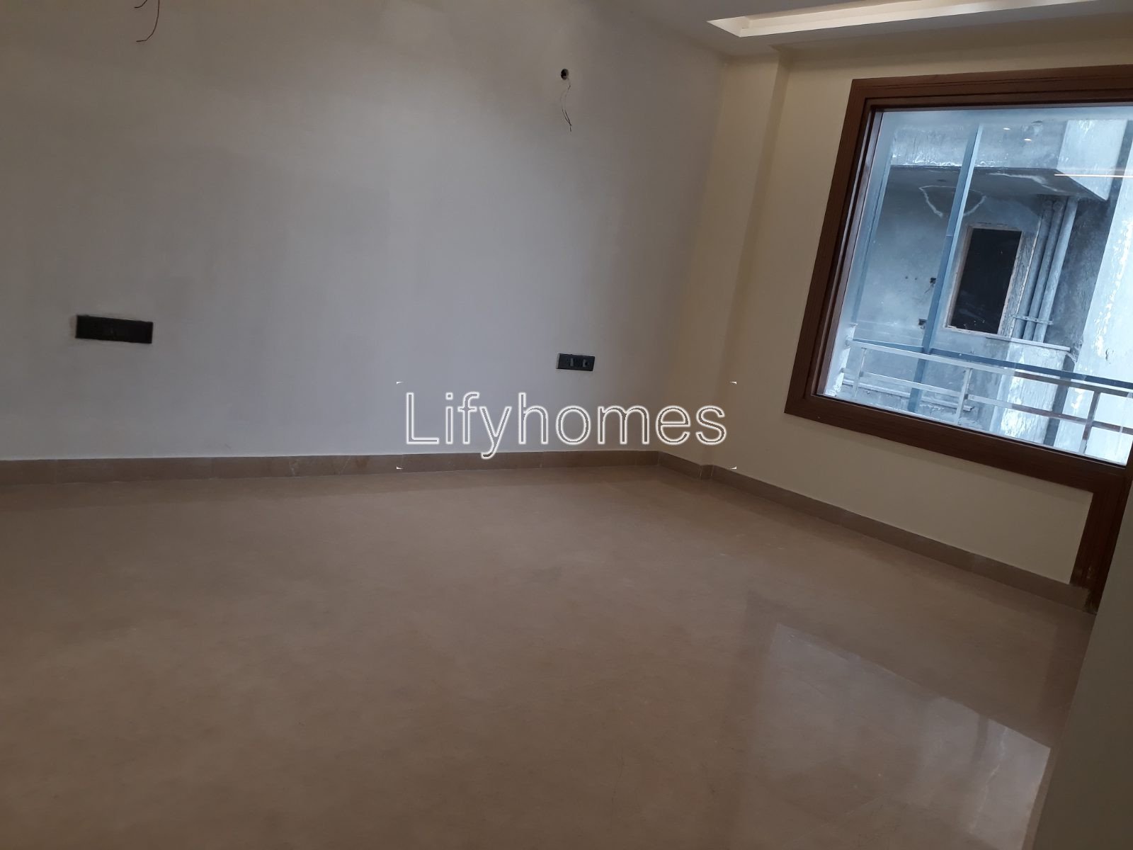 4 BHK Builder Floor For Sale in DLF Phase 2, Gurgaon — photo 2
