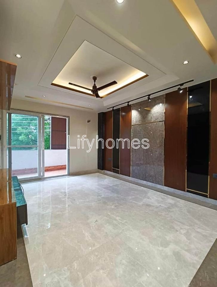 12 BHK House/Villa For Sale in DLF Phase 2, Gurgaon