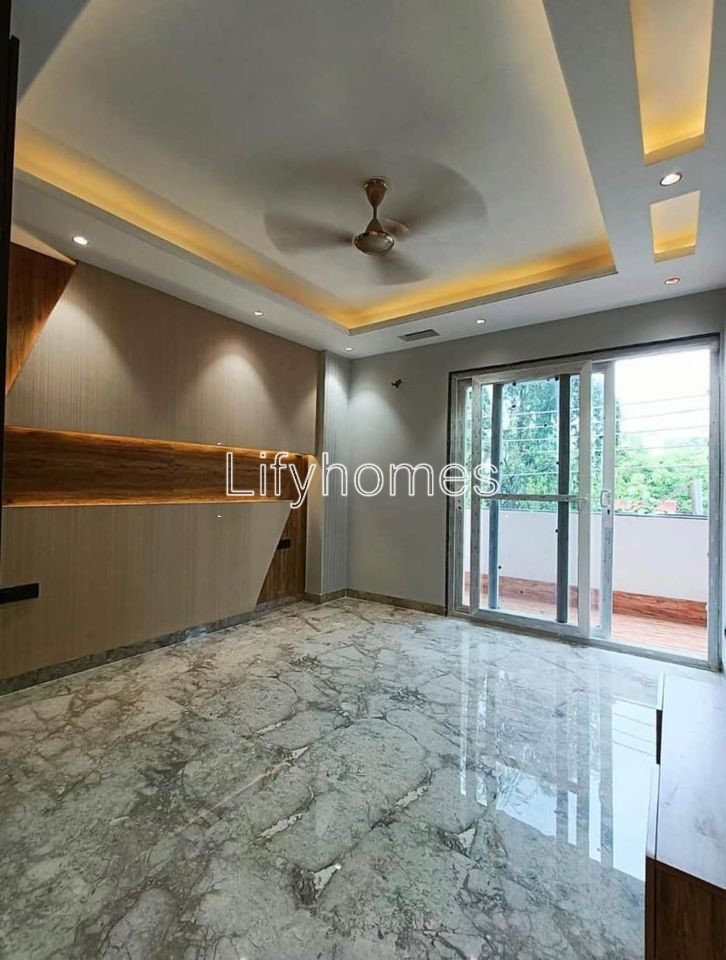 12 BHK House/Villa For Sale in DLF Phase 2, Gurgaon — photo 3