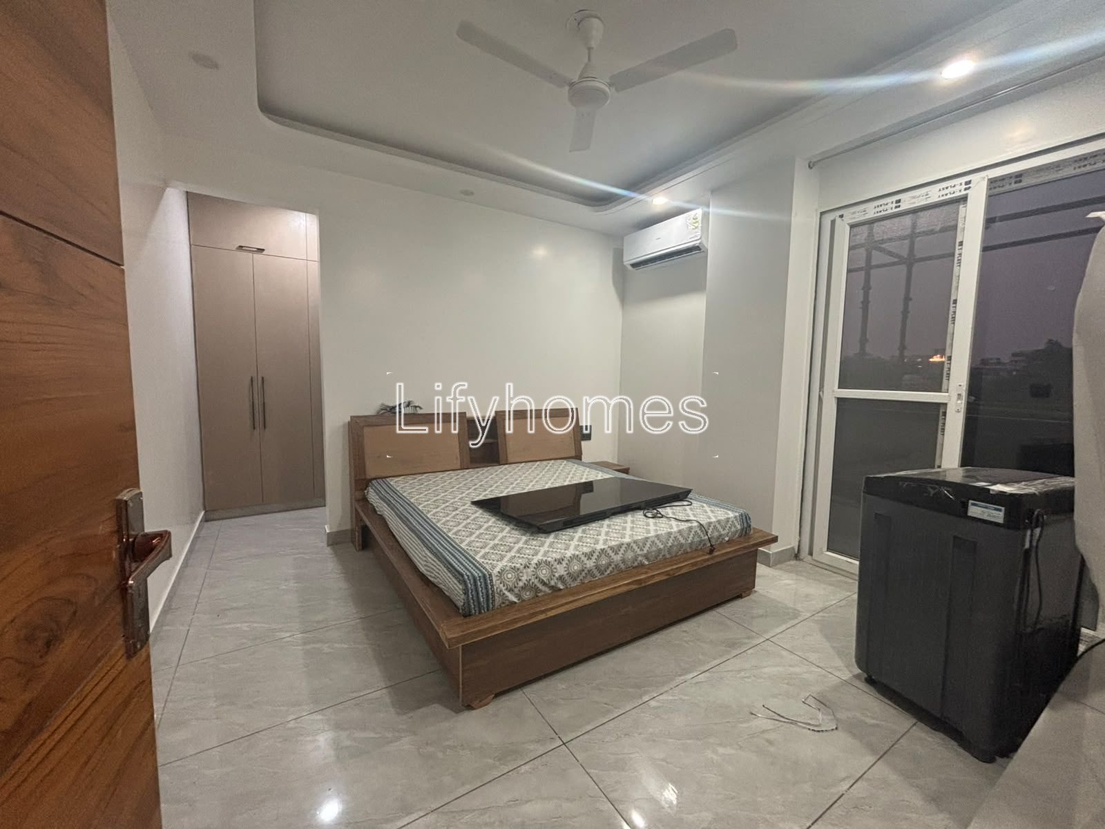 2 BHK Builder Floor For Rent in Sector 43, Gurgaon