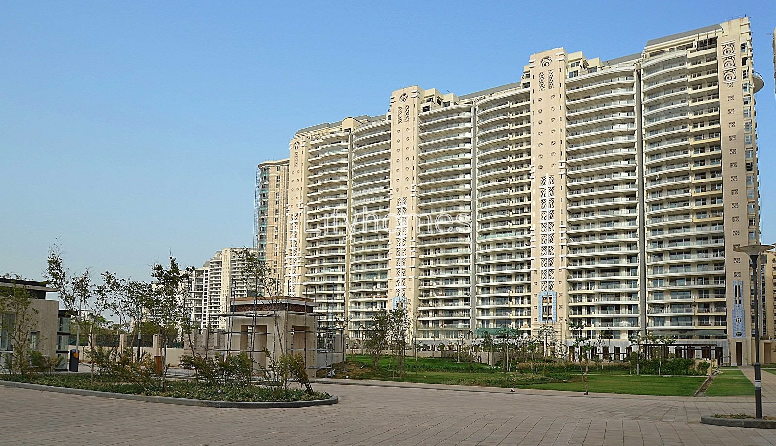 5 BHK Flat/Apartment For Sale in DLF Magnolias 2, DLF Phase 4, Gurgaon