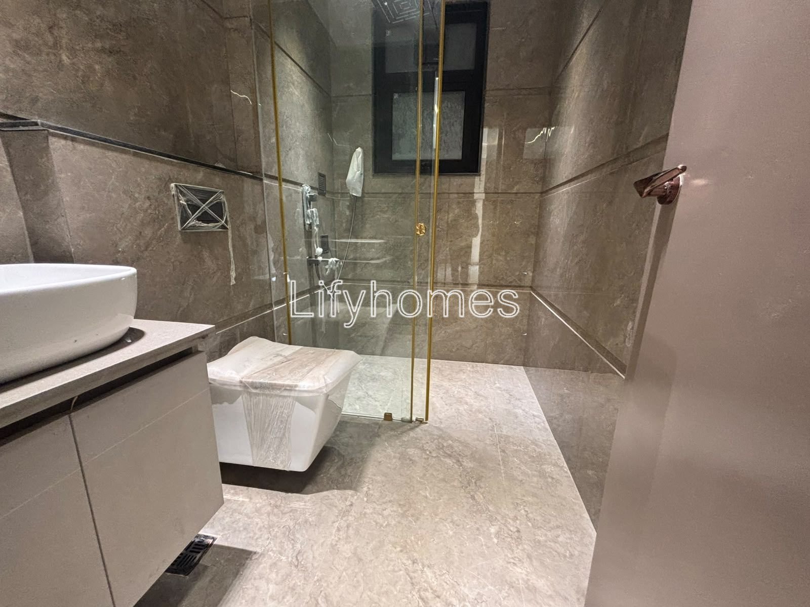 3 BHK Flat/Apartment For Sale in Huda Colony, Sector 46, Gurgaon — photo 3