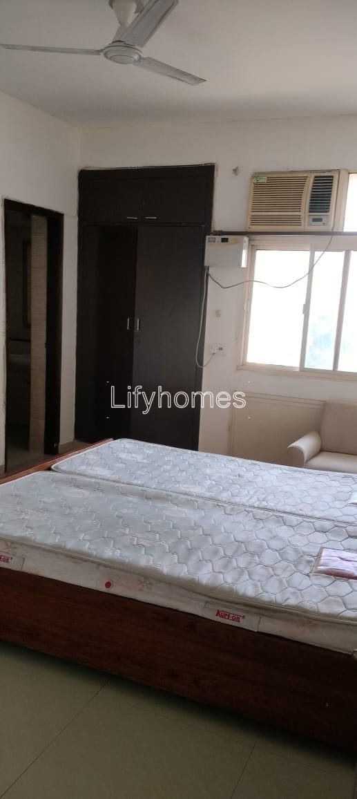 2 BHK Flat/Apartment For Rent in Dlf Silver Oaks, DLF Phase 1, Dlf Qutub Plaza, Gurgaon — photo 3