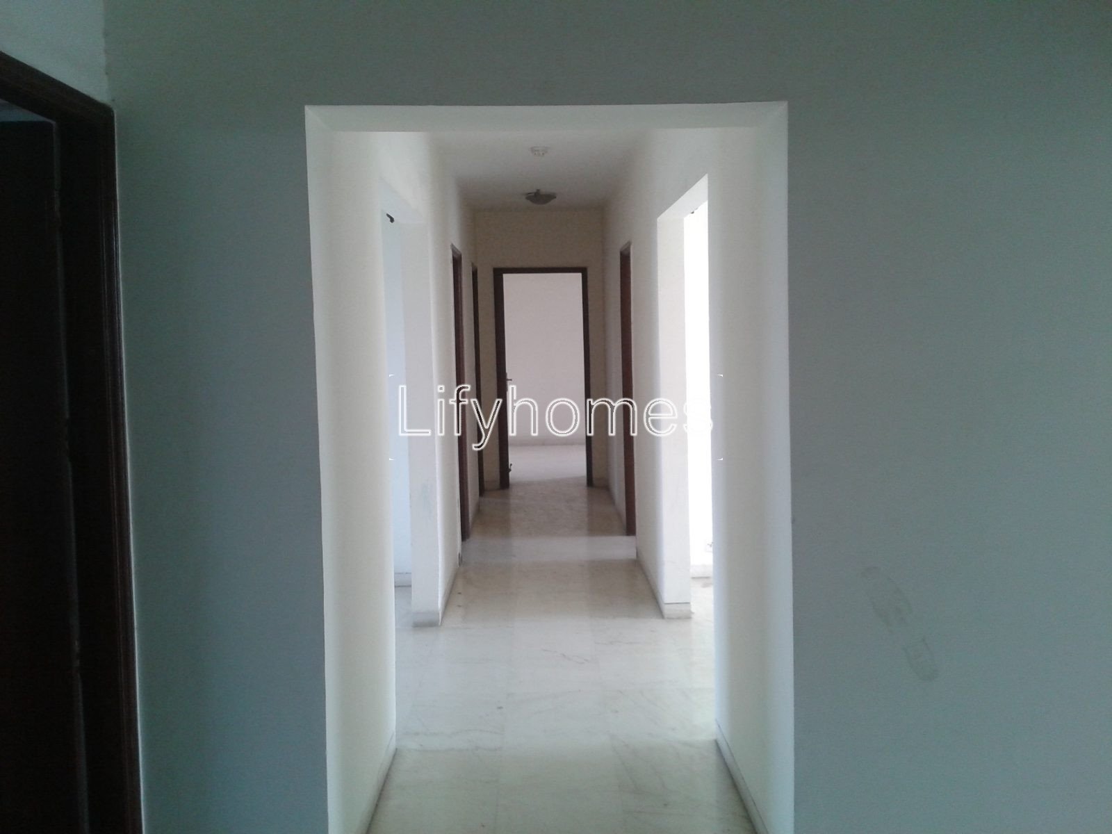 3 BHK Flat/Apartment For Rent in Dlf Hamilton court, Sector 27, Dlf city phase 4, Gurgaon — photo 3